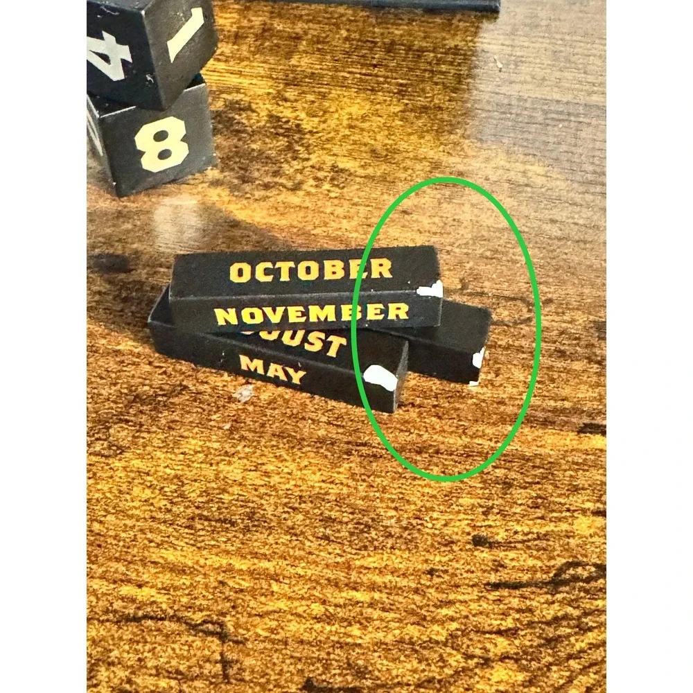 2014 Hallmark HARLEY DAVIDSON Perpetual Desk Calendar Motor Cycle READ DESCPTION